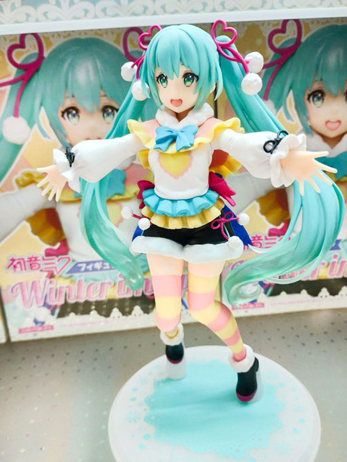 『初音ミク　フィギュア～Winter image ver.～』入荷いたししました