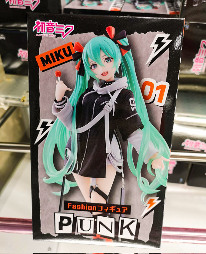 「初音ミク　Fashion フィギュア Punk」入荷しました