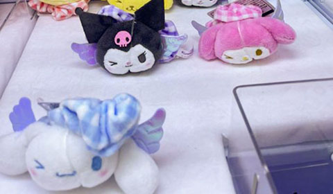 ［サンリオキャラクターズ エモきゅ～と♡エンジェルぴょこきゅんシュシュ］入荷しました